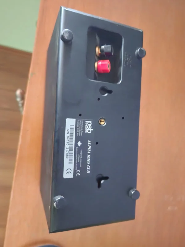 PSB Alpha T en Parlantes Columnas - foto 1