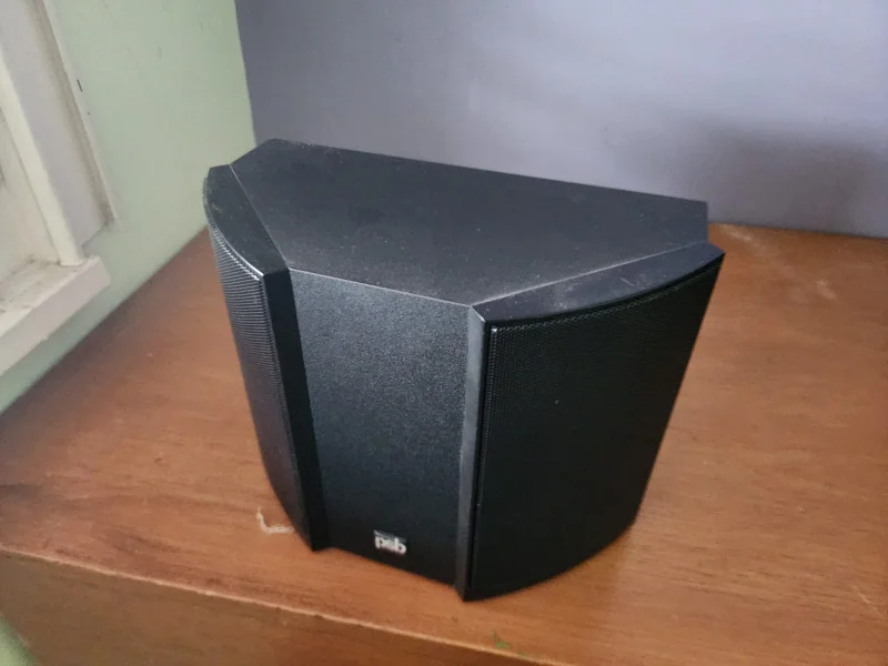 PSB Alpha T en Parlantes Columnas - foto 3