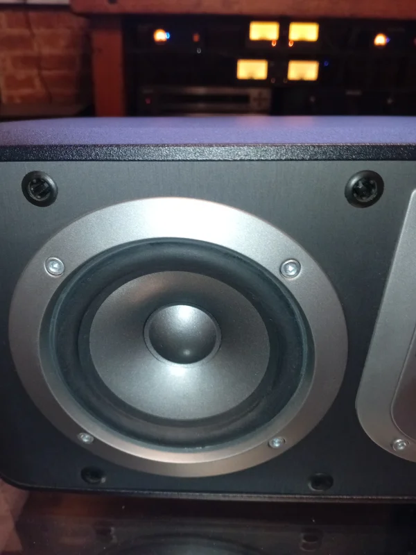 JBL ES 25 SERIES CANAL CENTRAL en Parlantes Bookshelf - foto 1