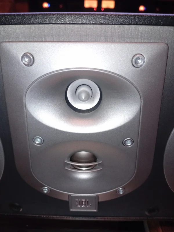 JBL ES 25 SERIES CANAL CENTRAL en Parlantes Bookshelf - foto 4