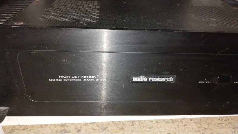 Audio Research D240 en Amplificadores y Receivers Power amplifiers - foto 3