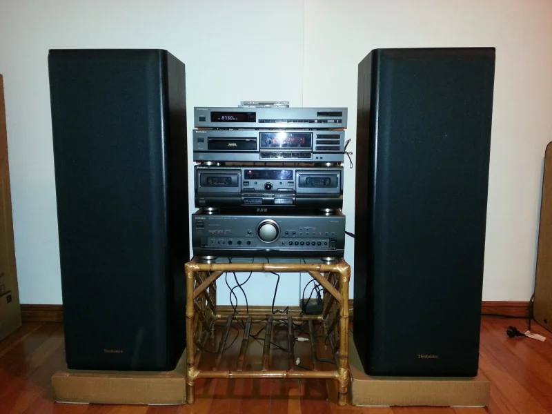 Technics technics en Amplificadores y Receivers Power amplifiers - foto 1