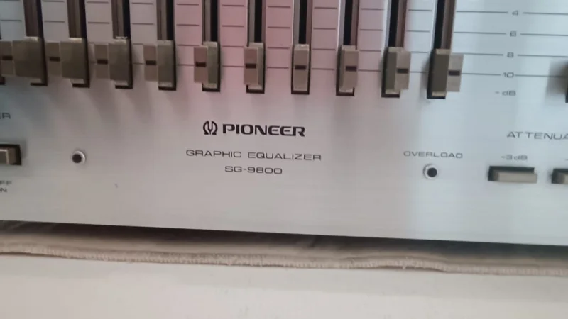 Pioneer SG-9800 en Amplificadores y Receivers Preamplificadores - foto 3