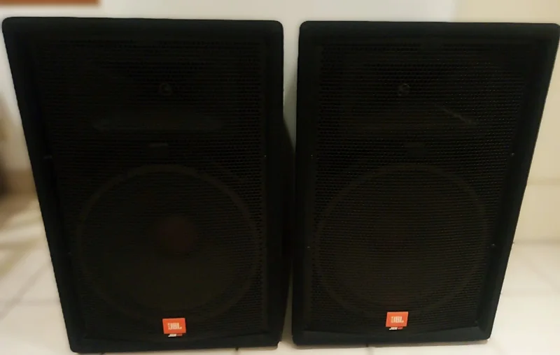 JBL JRX115 en Parlantes Columnas - foto 2